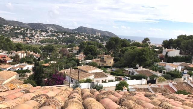 Atico-Penthouse En Moraira Con Vistas Al Mar Lägenhet Teulada Exteriör bild