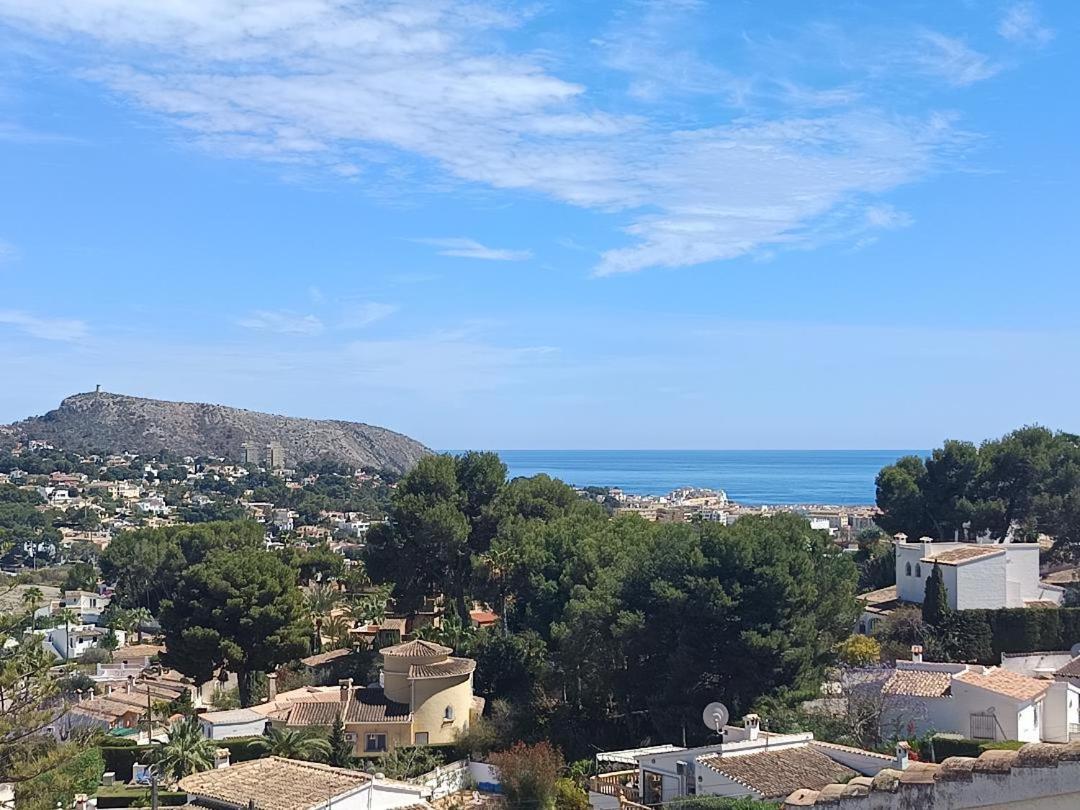 Atico-Penthouse En Moraira Con Vistas Al Mar Lägenhet Teulada Exteriör bild