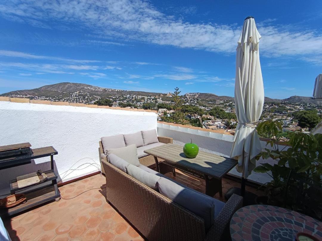 Atico-Penthouse En Moraira Con Vistas Al Mar Lägenhet Teulada Exteriör bild