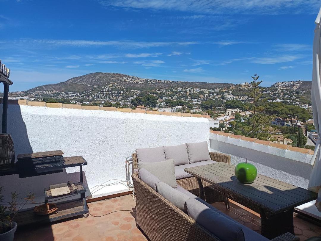Atico-Penthouse En Moraira Con Vistas Al Mar Lägenhet Teulada Exteriör bild
